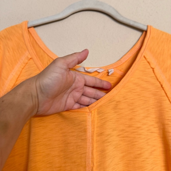 Soft Surroundings Tunic Top Anisa Orange Keyhole Back Exposed Seam Size L - Picture 5 of 15